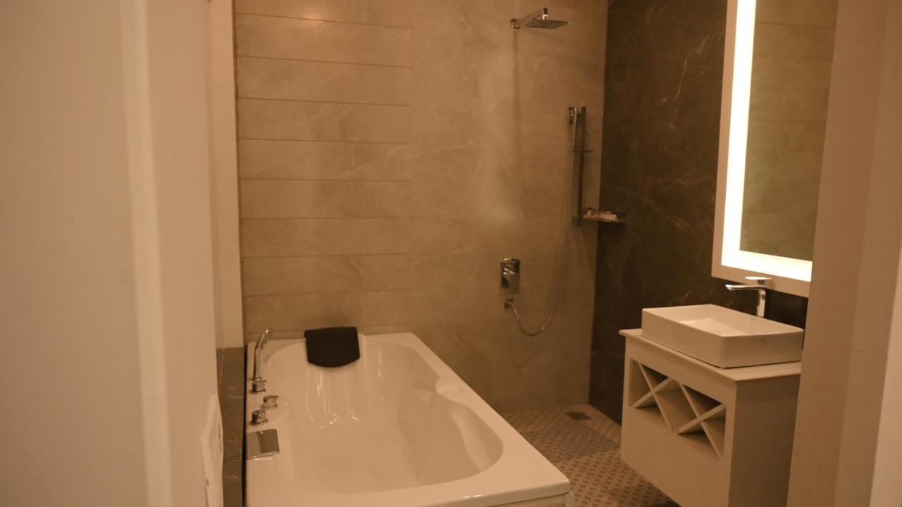 Kamal Resorts - The Luxury Of Being Yourself Ludhiana Exterior foto